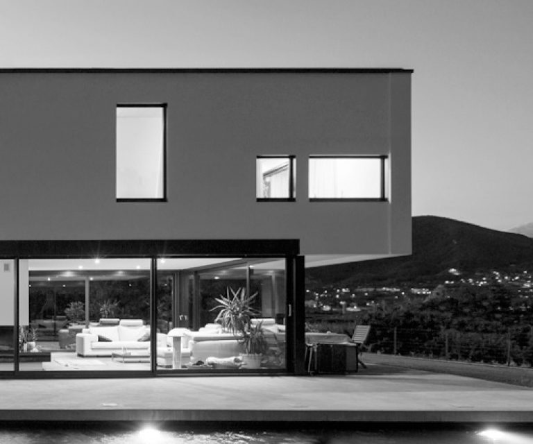 io design agency - La Quinta Fachada